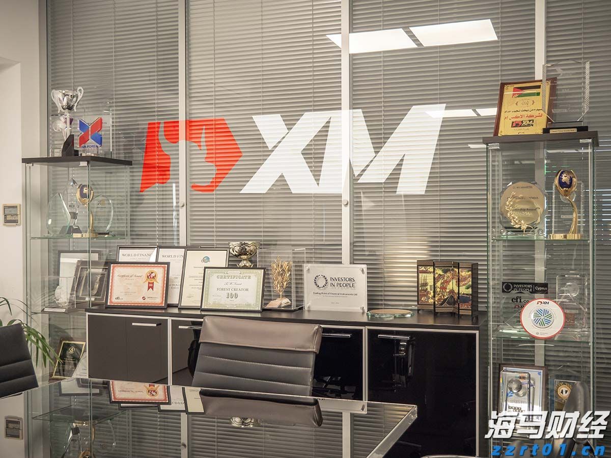 比特币突破12.2万美元逼近历史高位，机构资金流入推动加密市场涨势