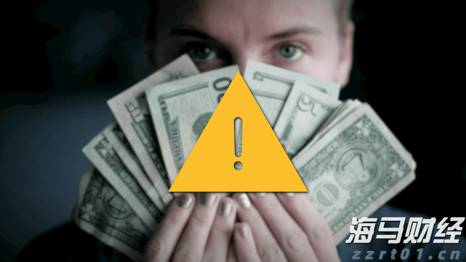 市直属机关后勤服务中心向木兰河社区捐赠办公设备