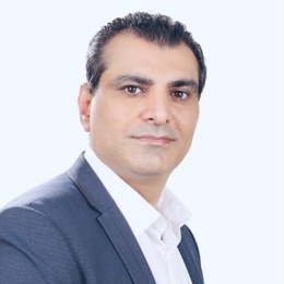 银行落马副行长出狱后拍视频,作品被下架